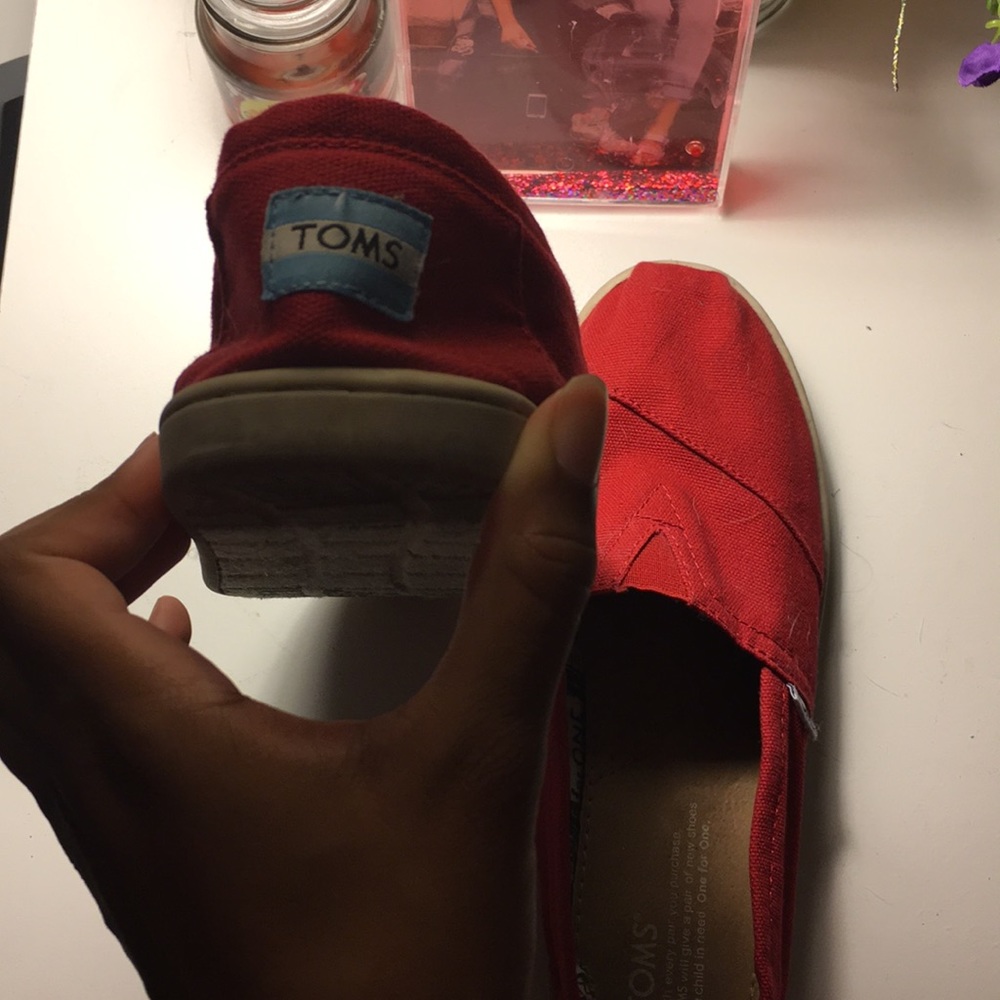 Red Toms - Picture 2 of 3